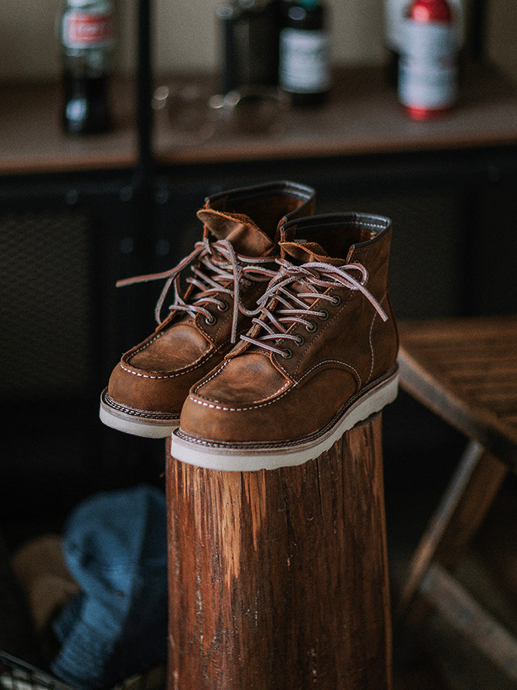 Vintage Full-Grain Leather Moc Toe Work Boots for Men