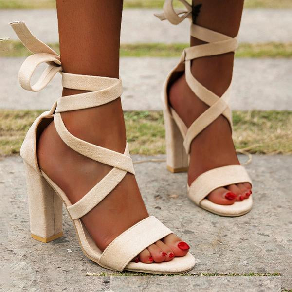 Women's Fashion Strap Chunky Heel Solid Color Sandals 77911604C