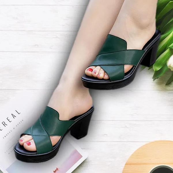 Women's Chunky Heel High Heel Solid Color Casual Shoes 70638137C