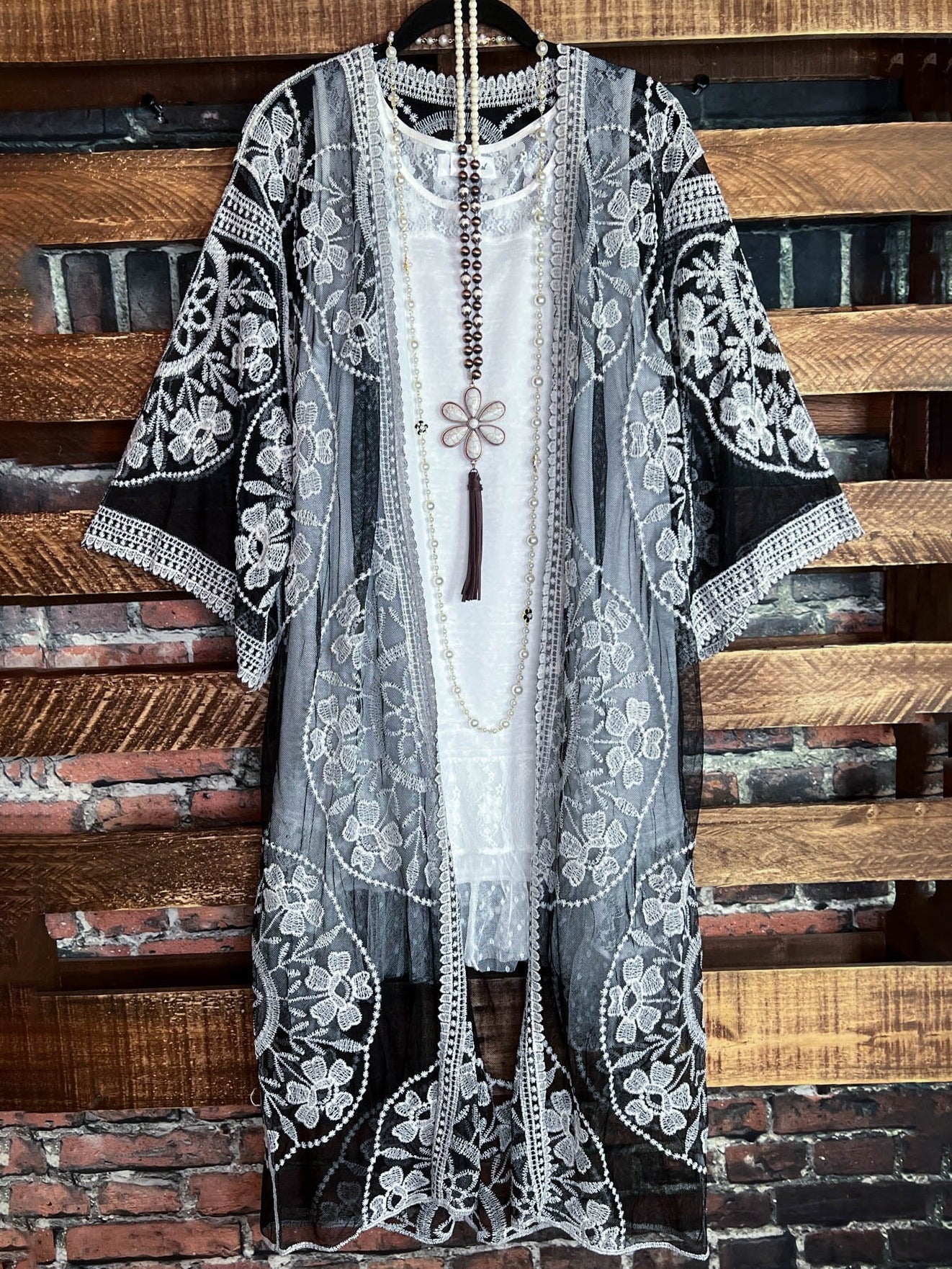 Floral Pattern Casual Loose Women Lace Top