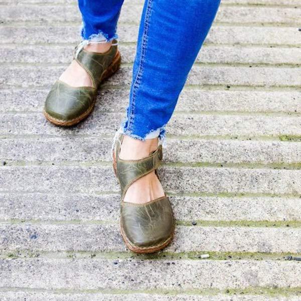 Women's Flat Round Toe Casual Sandals 48465848C
