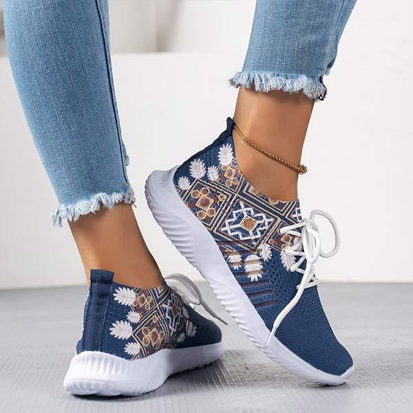 Women's Floral Round Toe Lace-Up Flat Comfortable Mesh Casual Sports Shoes 43567896C