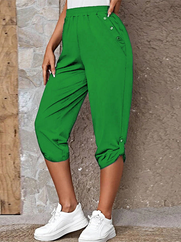 Women's Solid Button Detail Roll Up Hem Capri