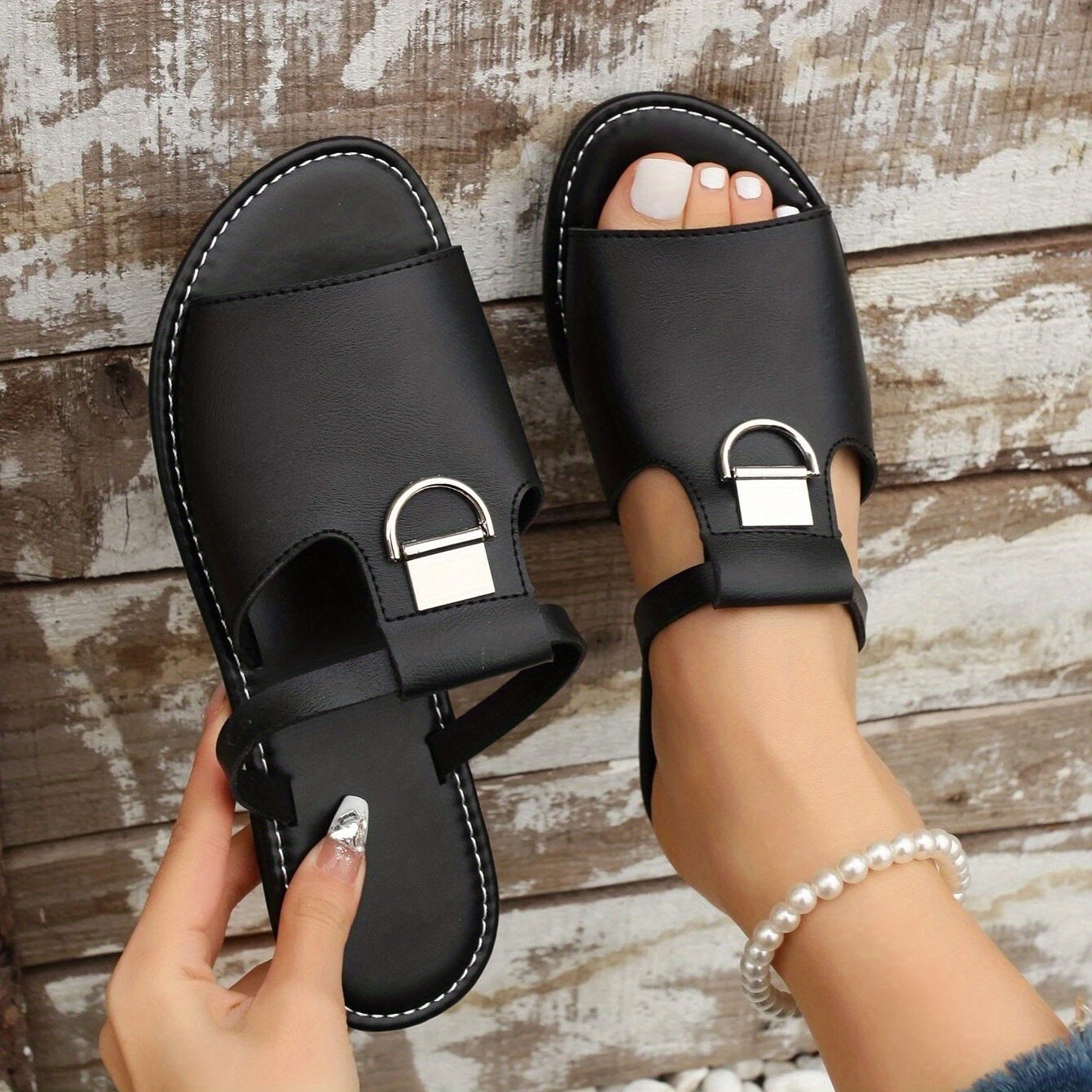 Trendy Open Toe Flat Sandals for Women - Non-Slip Beach Slides