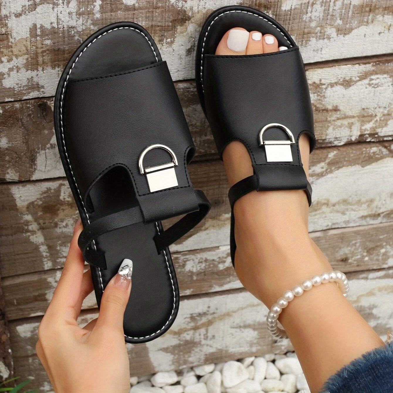 Trendy Open Toe Flat Sandals for Women - Non-Slip Beach Slides