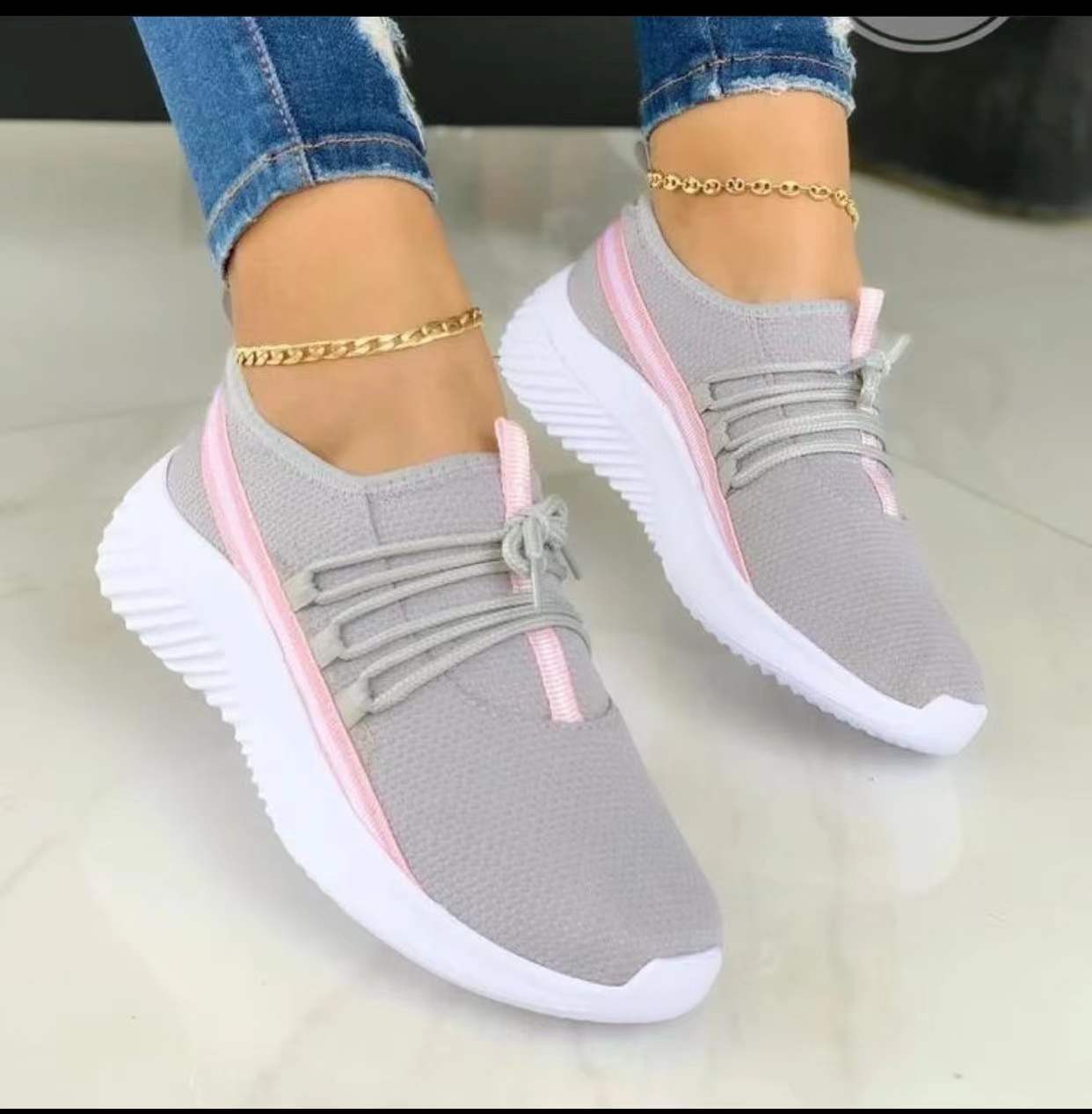 Women Breathable Mesh Sneakers