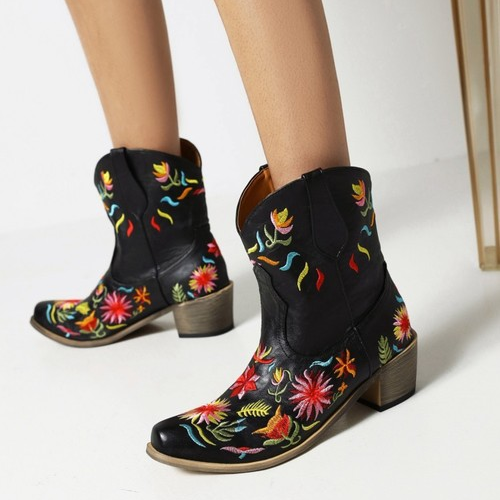 Embroidered Flowers Low-Heel Boots