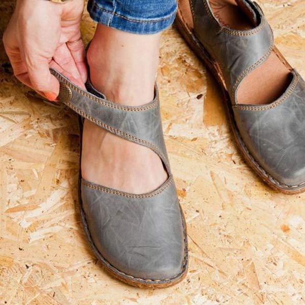 Women's Flat Round Toe Casual Sandals 48465848C