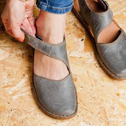 Women's Flat Round Toe Casual Sandals 48465848C