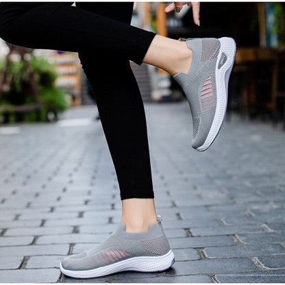 Women Slip-on Knitted Vulcanized Flat Heel Breathable Casual Walking Shoes