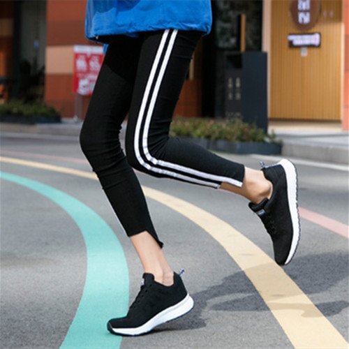 Large size fashion casual sneakers