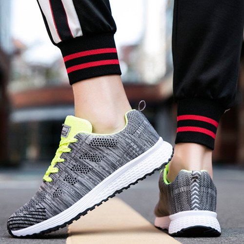 Large size fashion casual sneakers