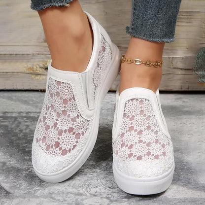 Women's Hollow Breathable Mesh Casual Shoes 34656642C