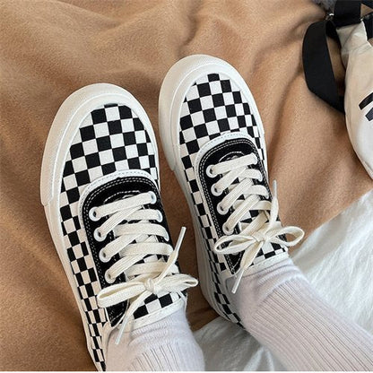 Women sneakers - autumn classic retro Korean casual lace checkerboard