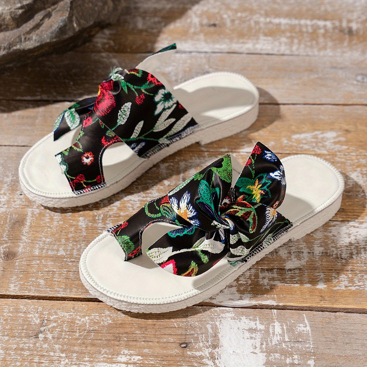 Cow and Sunflower Print Sliders - Stylish Toe Loop Slip-Ons for Women