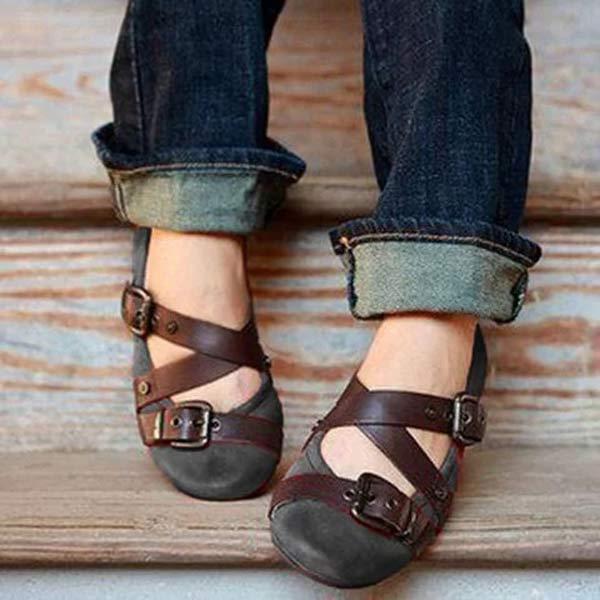 Women's Flat Low-Cut Buckle Strap Casual Shoes 45255689C