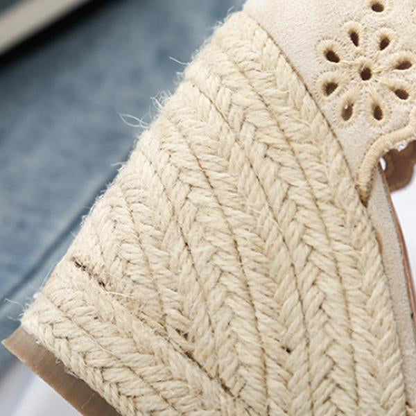Women's Hollow Fashion Pointed Straw Wedge Sandals 96220722C