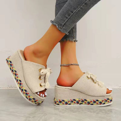 Women's Wedge Colorblock Woven Sandals