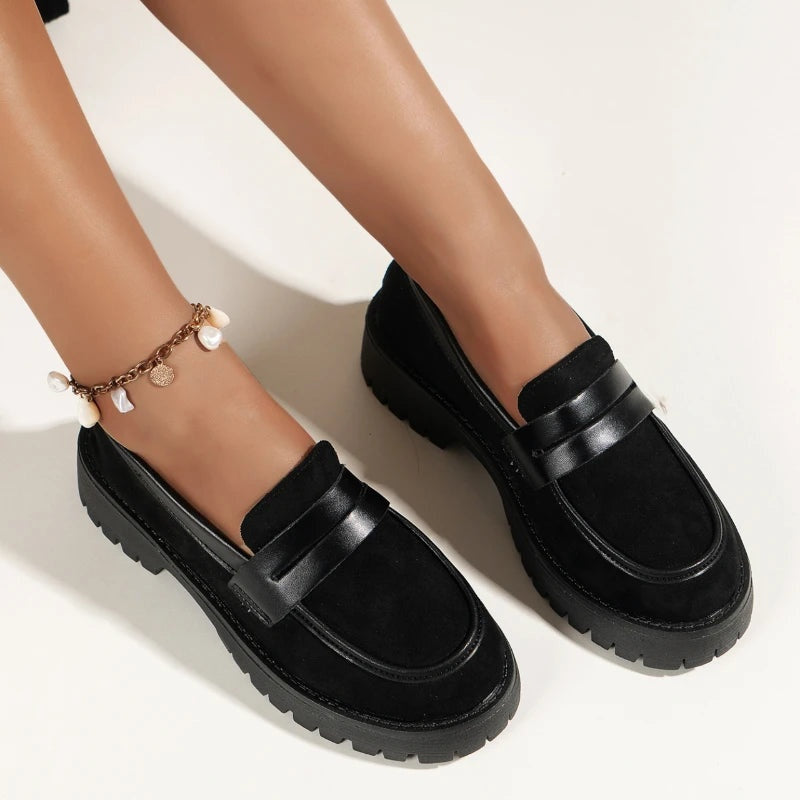 Chic Retro Round Toe Mary Jane Loafers for Plus Size in Solid Color - British Style Footwear
