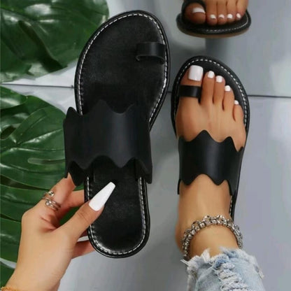 Women's Lightweight Toe Loop Sandals