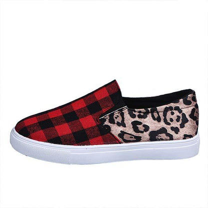 Women's Color Matching Low Top Casual Round Toe Flat Canvas Shoes 80366216C