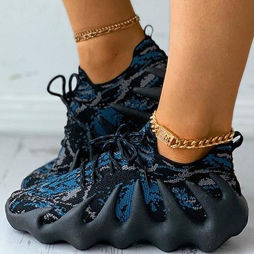 Lace-Up Breathable Muffin Sneakers