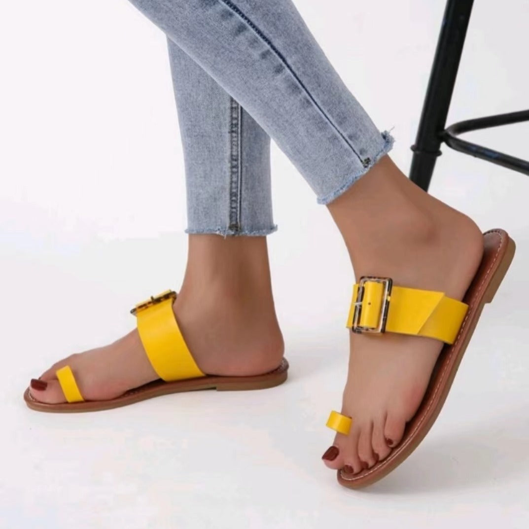 Women's Toe-Loop Flat Sandals