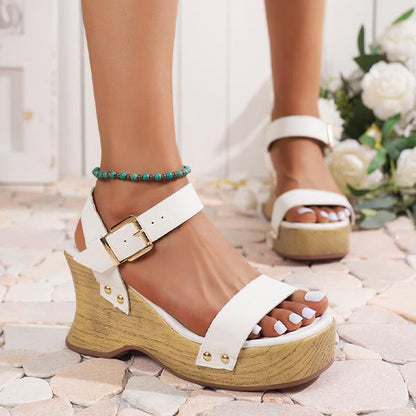 Women's Open Toe Platform Wood Grain Studded Beach Sandals 00415868C