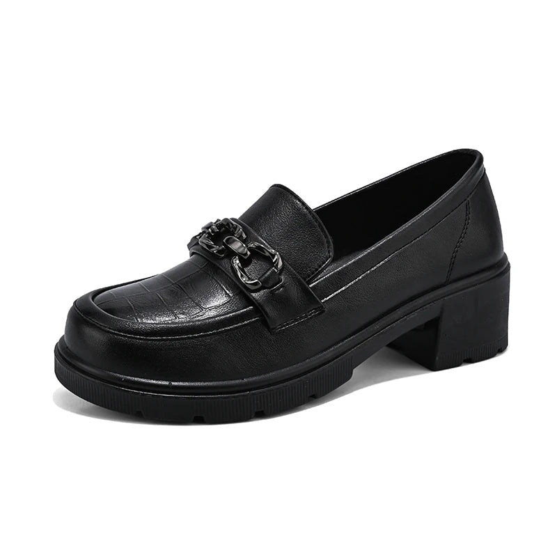 Sleek Patent Leather British Tassel Bow Flats for Casual Comfort