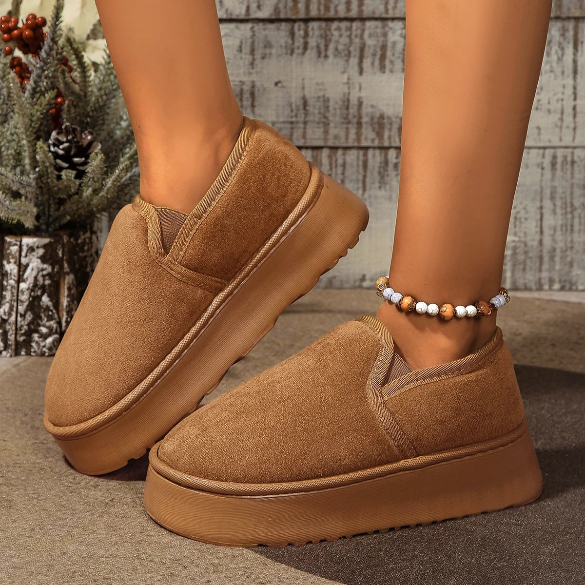 Stylish Vintage Winter Women’s Snow Boots with Plush Lining - Anti-Skid Thick Sole for Comfortable Outdoor Wear and Warmth